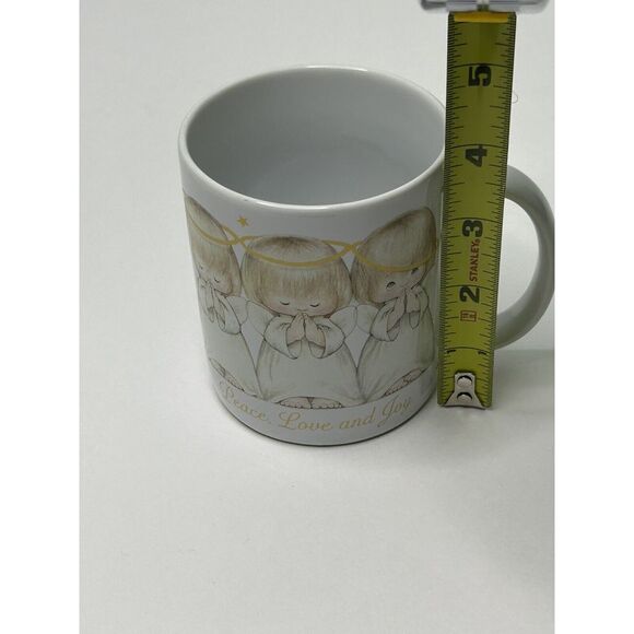 PEACE LOVE JOY Praying Angels Coffee Mug Cup Christmas White + Gold Color VTG - Picture 9 of 10